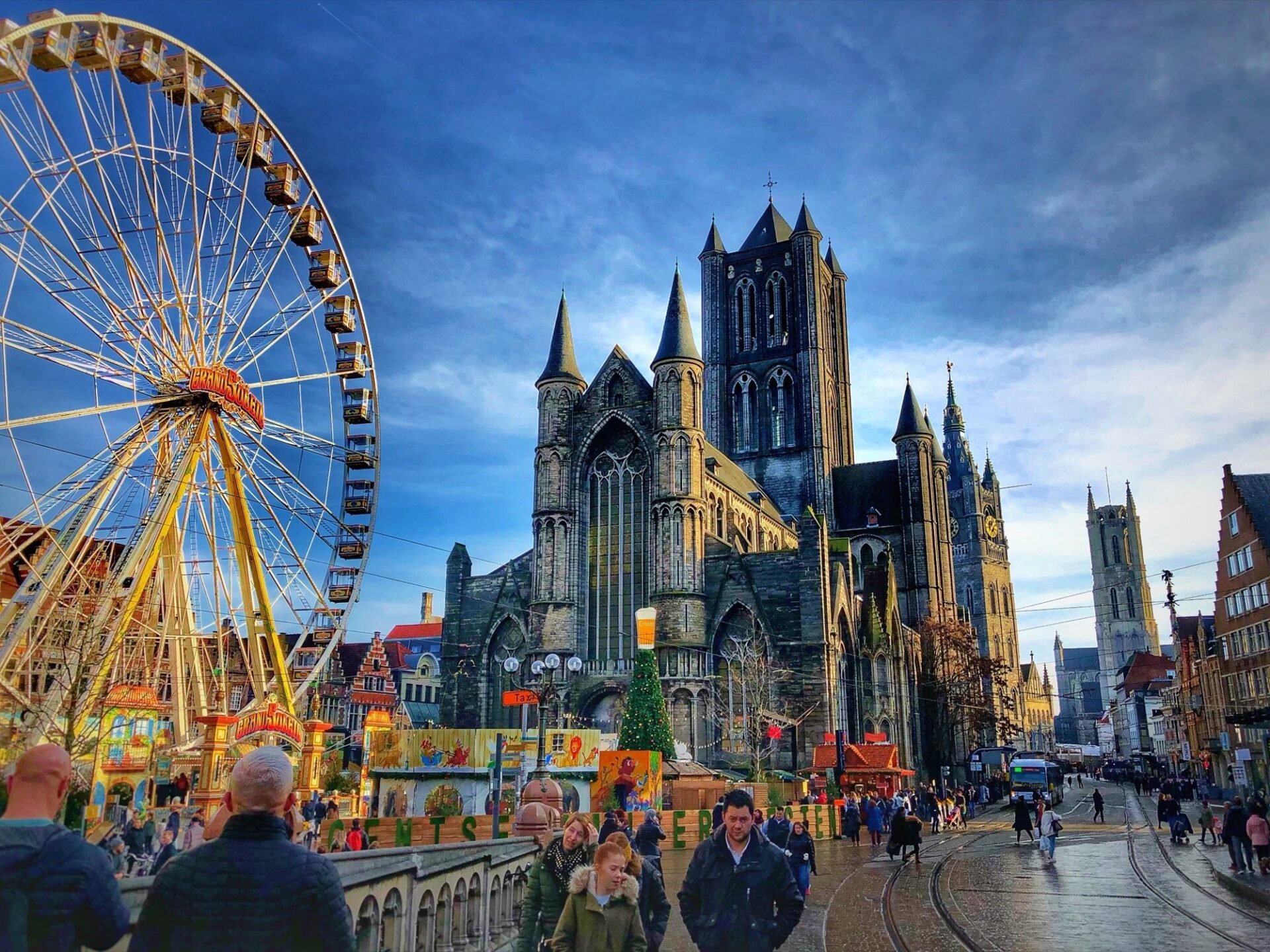 Reis in plaats van kerstcadeau: waarom steeds meer bedrijven hiervoor kiezen